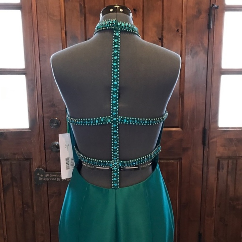 Jovani EMERALD Sateen Embellished Gown! #CB31101 - Picture 6 of 6
